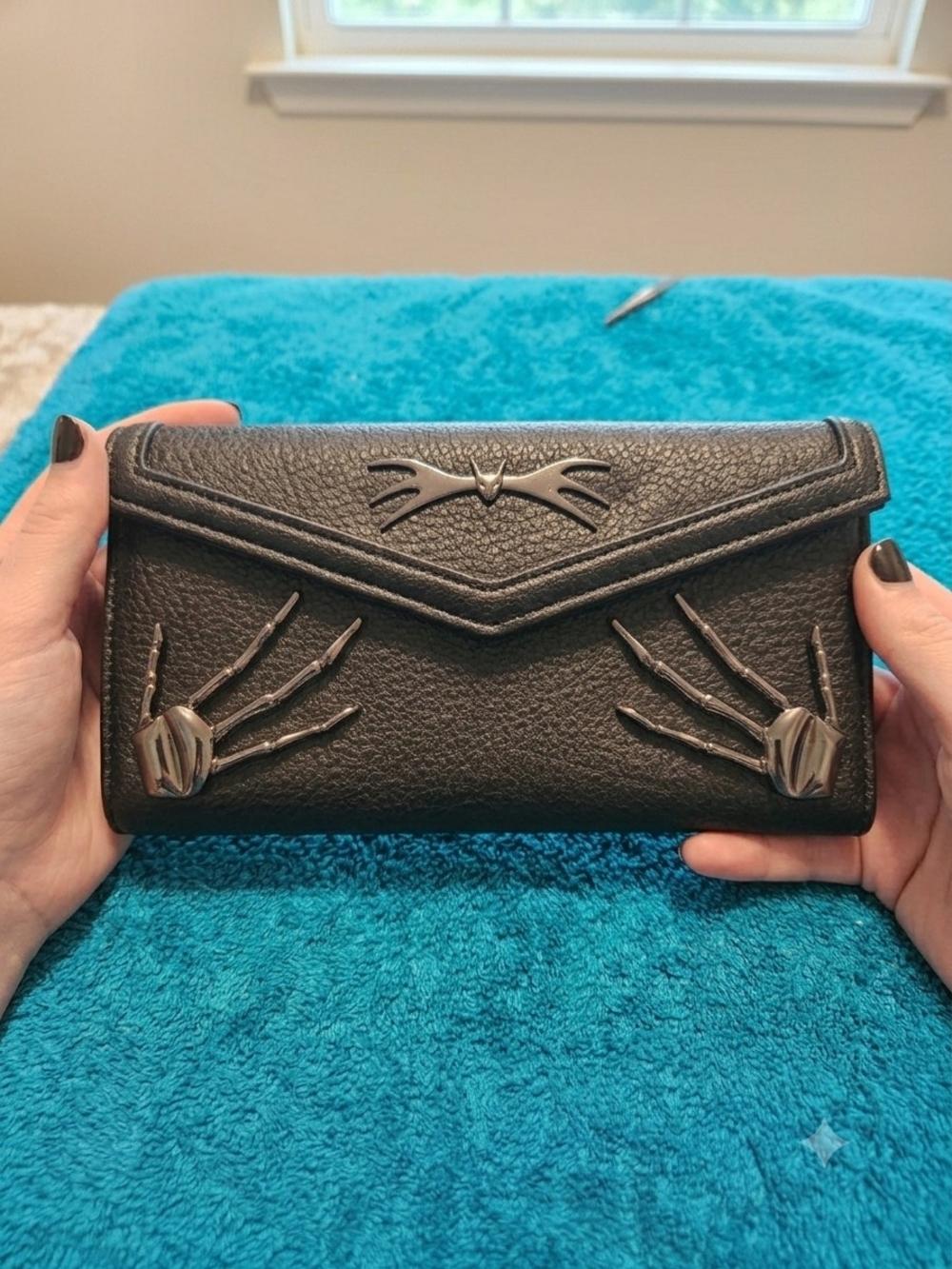 Jack Skelington Hands Wallets